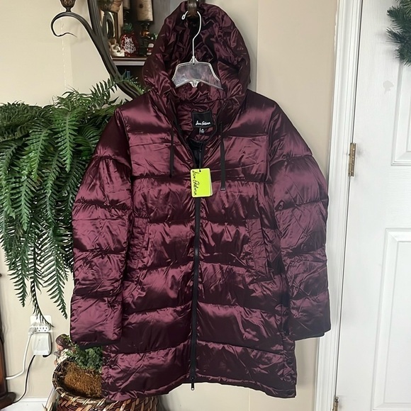 Brand New Sam Edelman Hooded Funnel Zippered Puffer Coat Jacket Burgundy Sheen - Picture 2 of 13